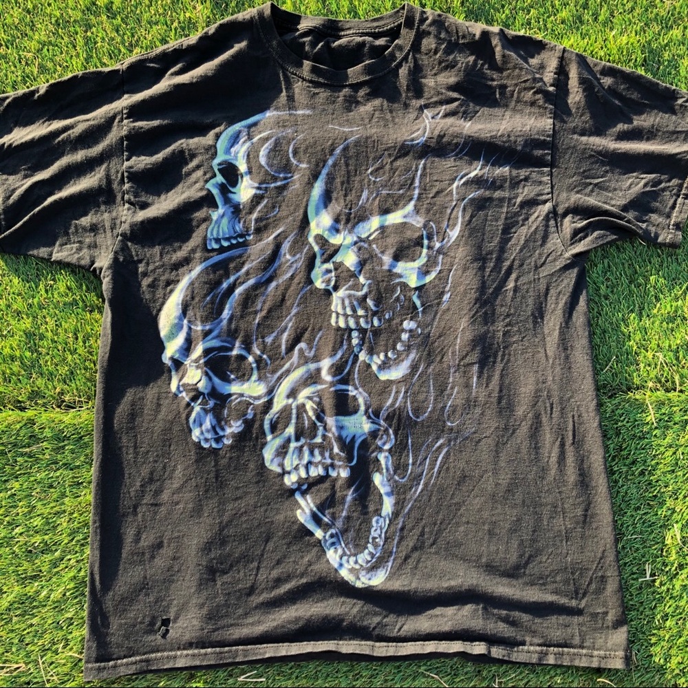 Vintage Skull Graphic Shirt L